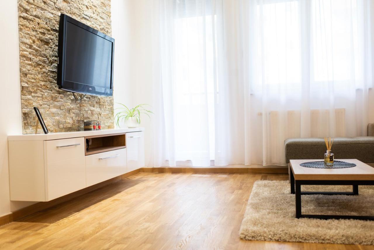 Reset Apartment Novi Sad Ngoại thất bức ảnh